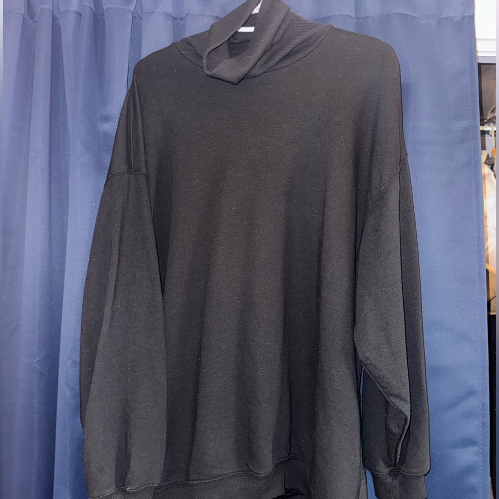 Oversized Turtle Neck